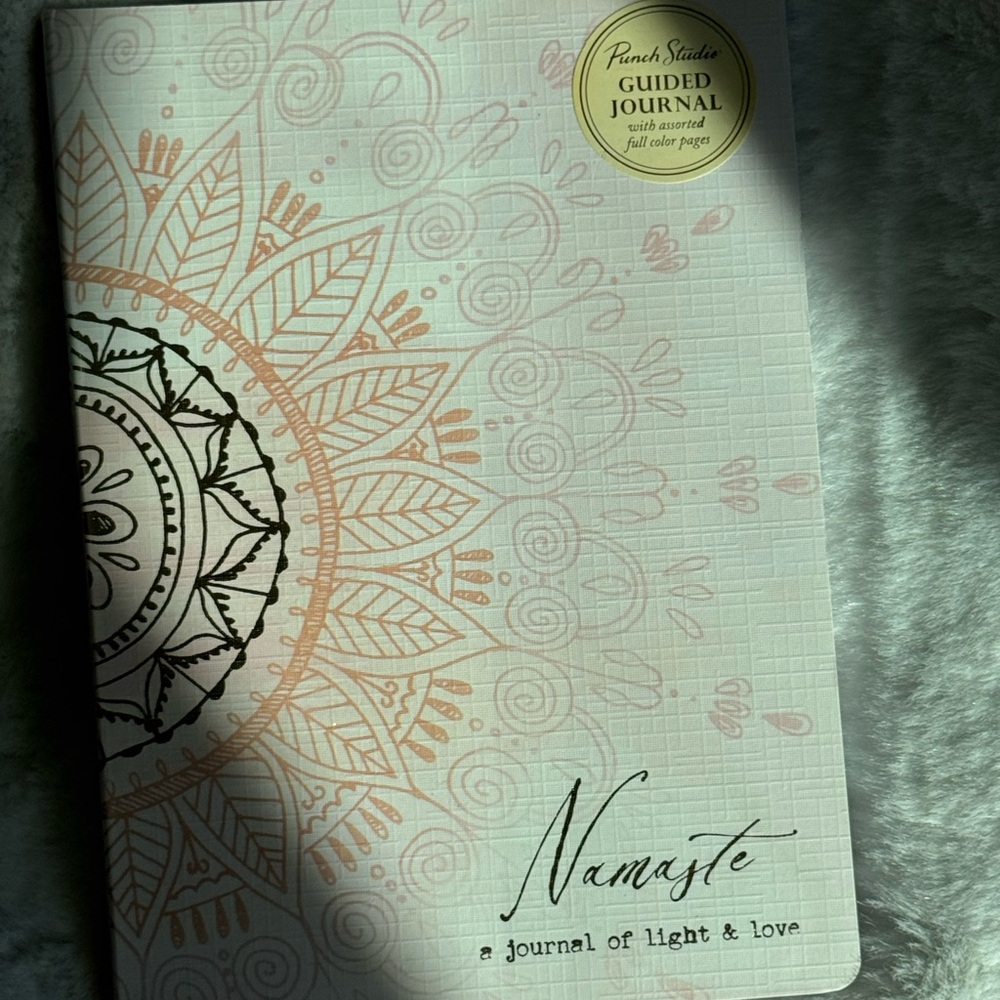 Punch‎ Studio Namaste Guided Journal